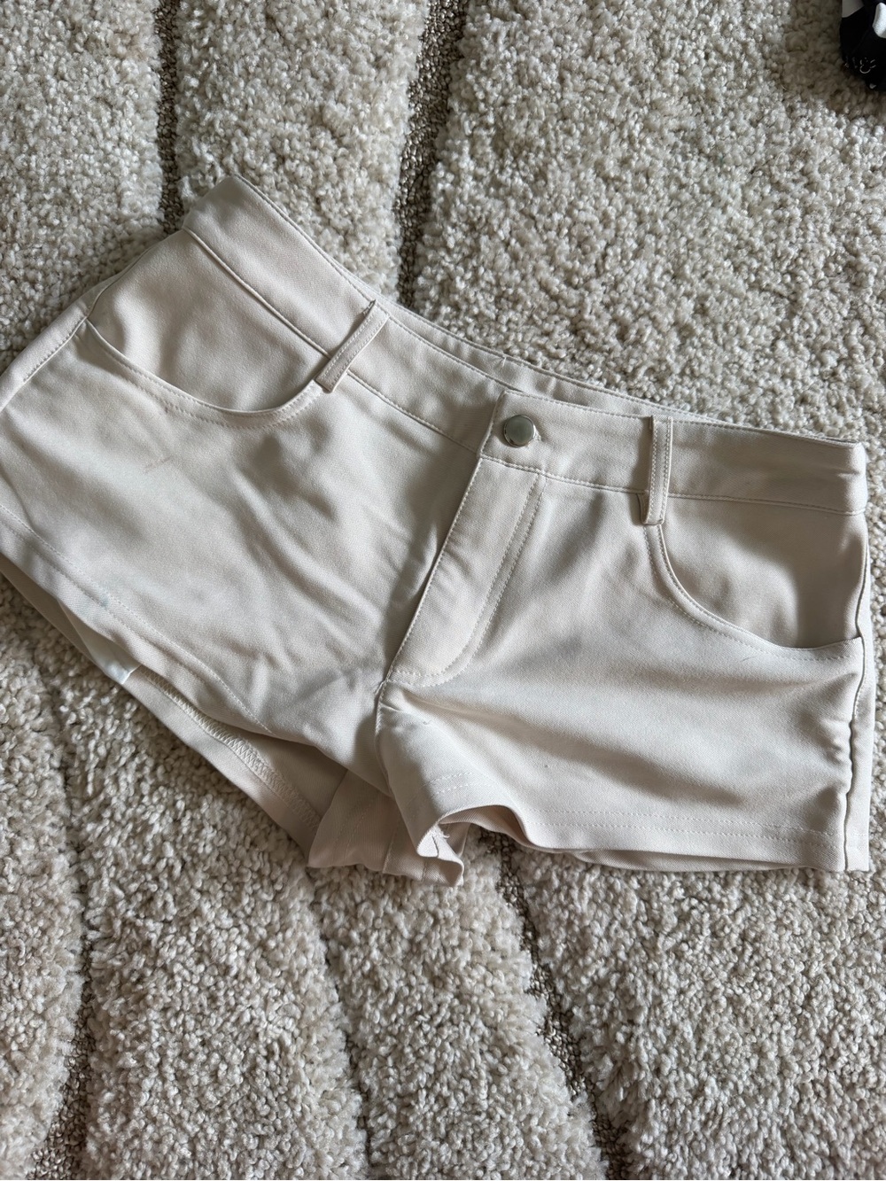Women's Cream Stretch Denim Shorts